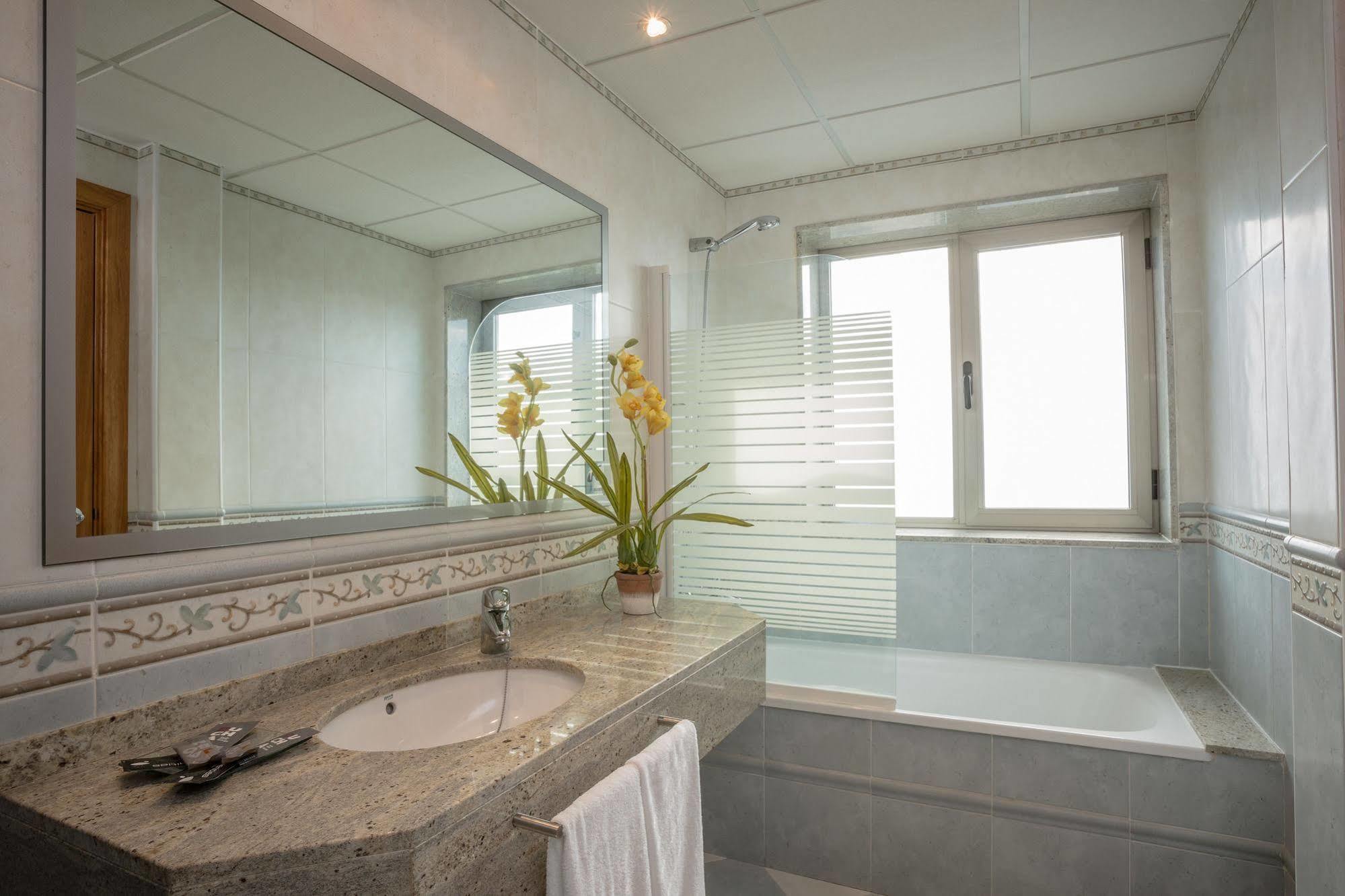 Hotel Rull Deltebre Εξωτερικό φωτογραφία